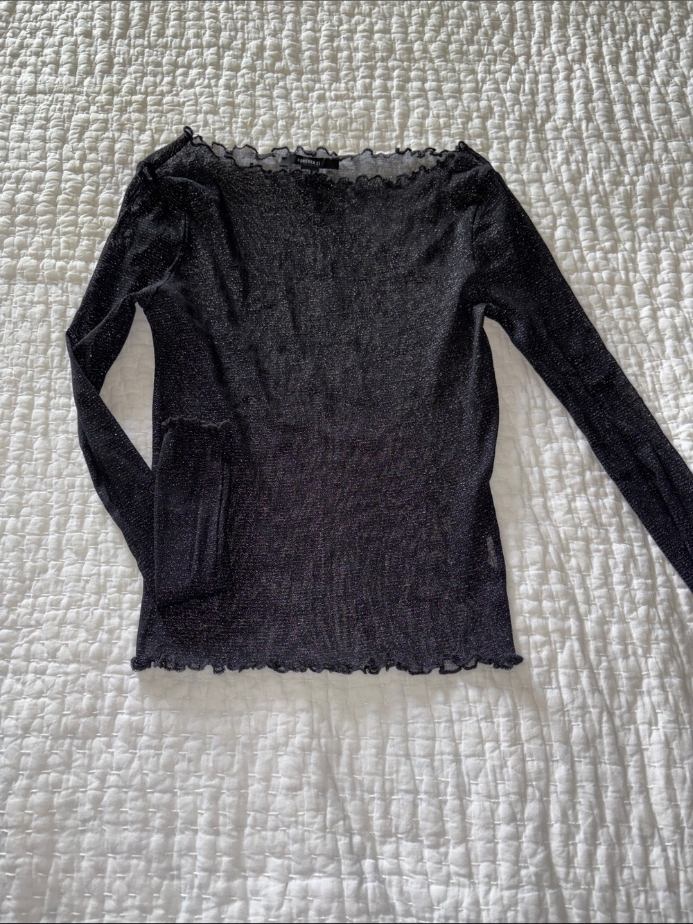 Forever 21 Teen/Women’s Black Shimmery Lightweight Long Sleeve Top BNWOT M